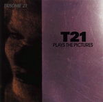 T21 playsthepictures CD 01.jpg